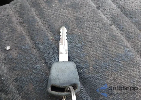 2001 Toyota Tundra z USA, uszkodzony, nr VIN 5TBJN32131S209558